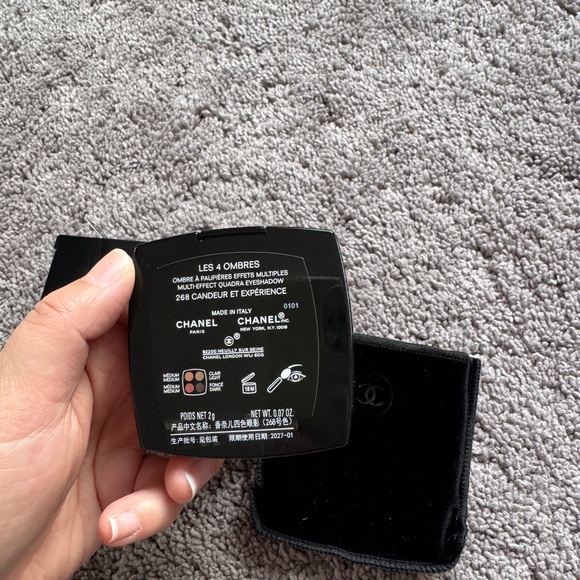 NEW Chanel Les 4 Ombres Eyeshadow Palette - Brown Shades - Picture 4 of 4